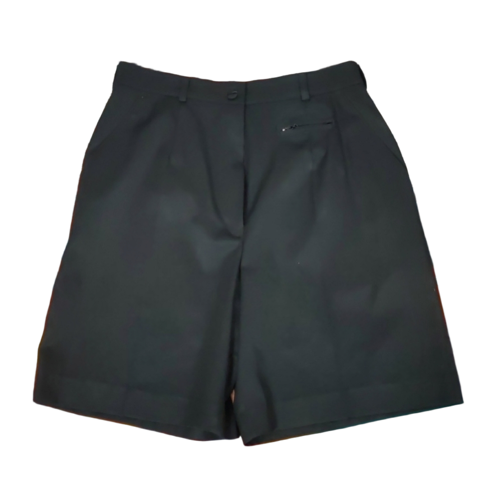 Tail golf shorts size 8